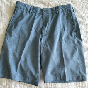 Walter Hagen light blue checkered golf shorts